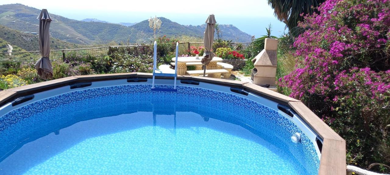 Finca Mariposa Mariposaholidays เนร์คา ภายนอก รูปภาพ