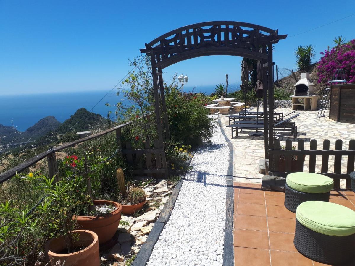 Finca Mariposa Mariposaholidays เนร์คา ภายนอก รูปภาพ