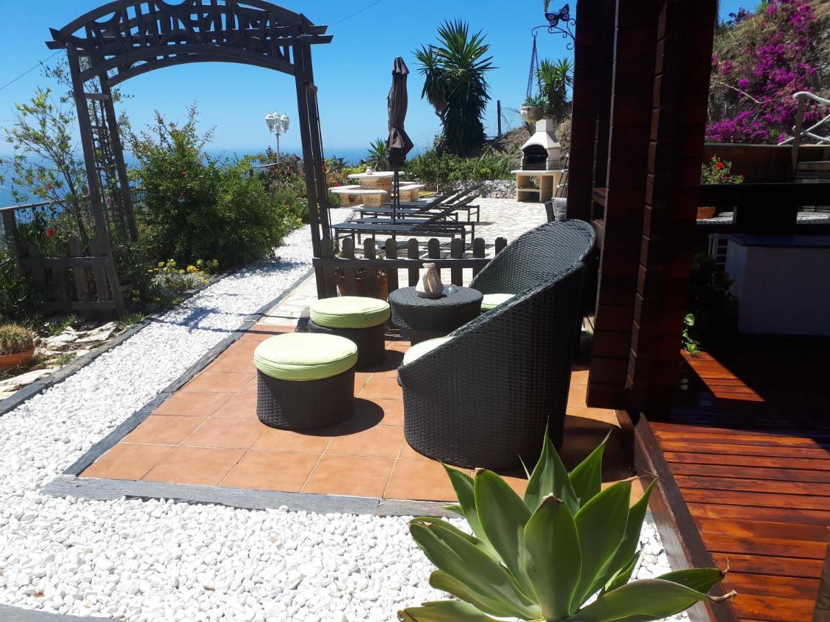 Finca Mariposa Mariposaholidays เนร์คา ภายนอก รูปภาพ