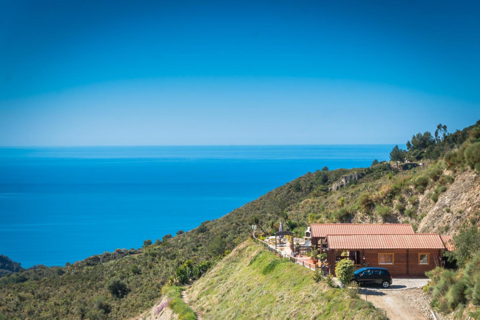 Finca Mariposa Mariposaholidays เนร์คา ภายนอก รูปภาพ